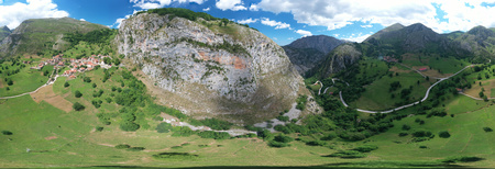 <b>360</b> Bejes view with access road